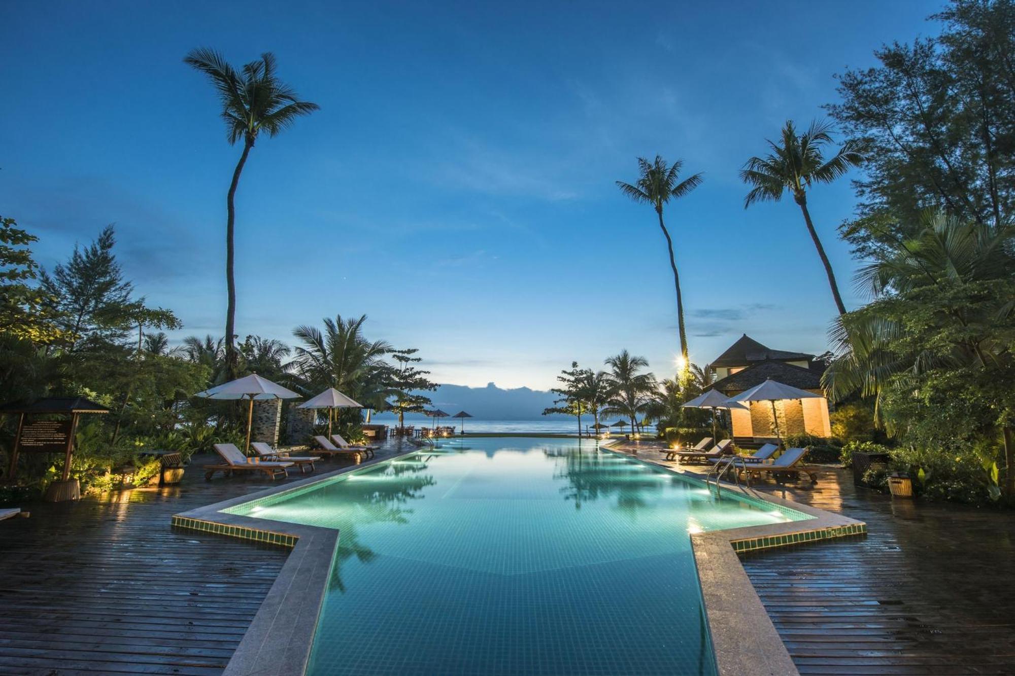 Jade Marina Resort And Spa Ngapali Ngoại thất bức ảnh