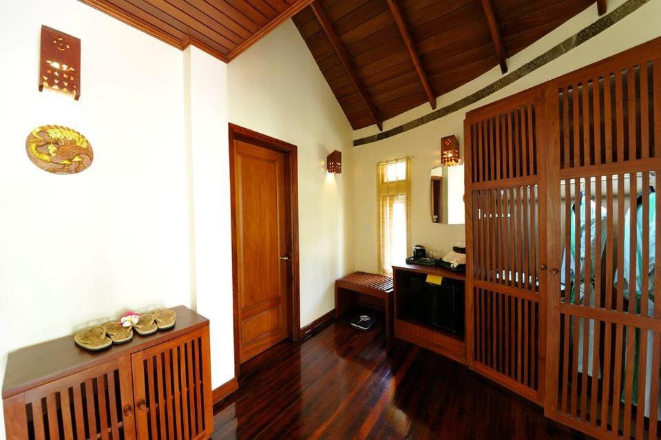 Jade Marina Resort And Spa Ngapali Ngoại thất bức ảnh