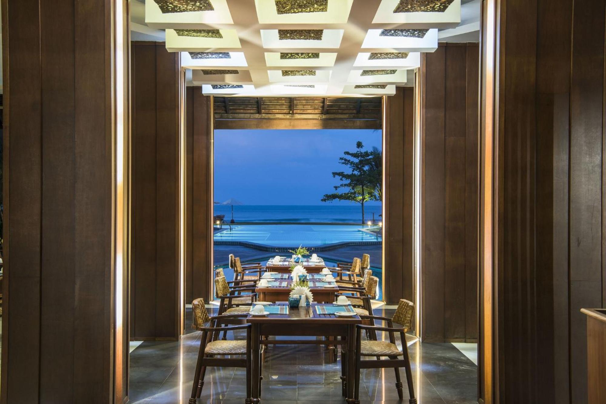 Jade Marina Resort And Spa Ngapali Ngoại thất bức ảnh