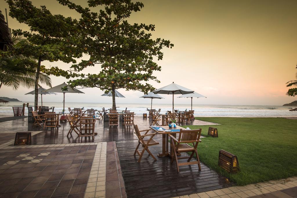 Jade Marina Resort And Spa Ngapali Ngoại thất bức ảnh